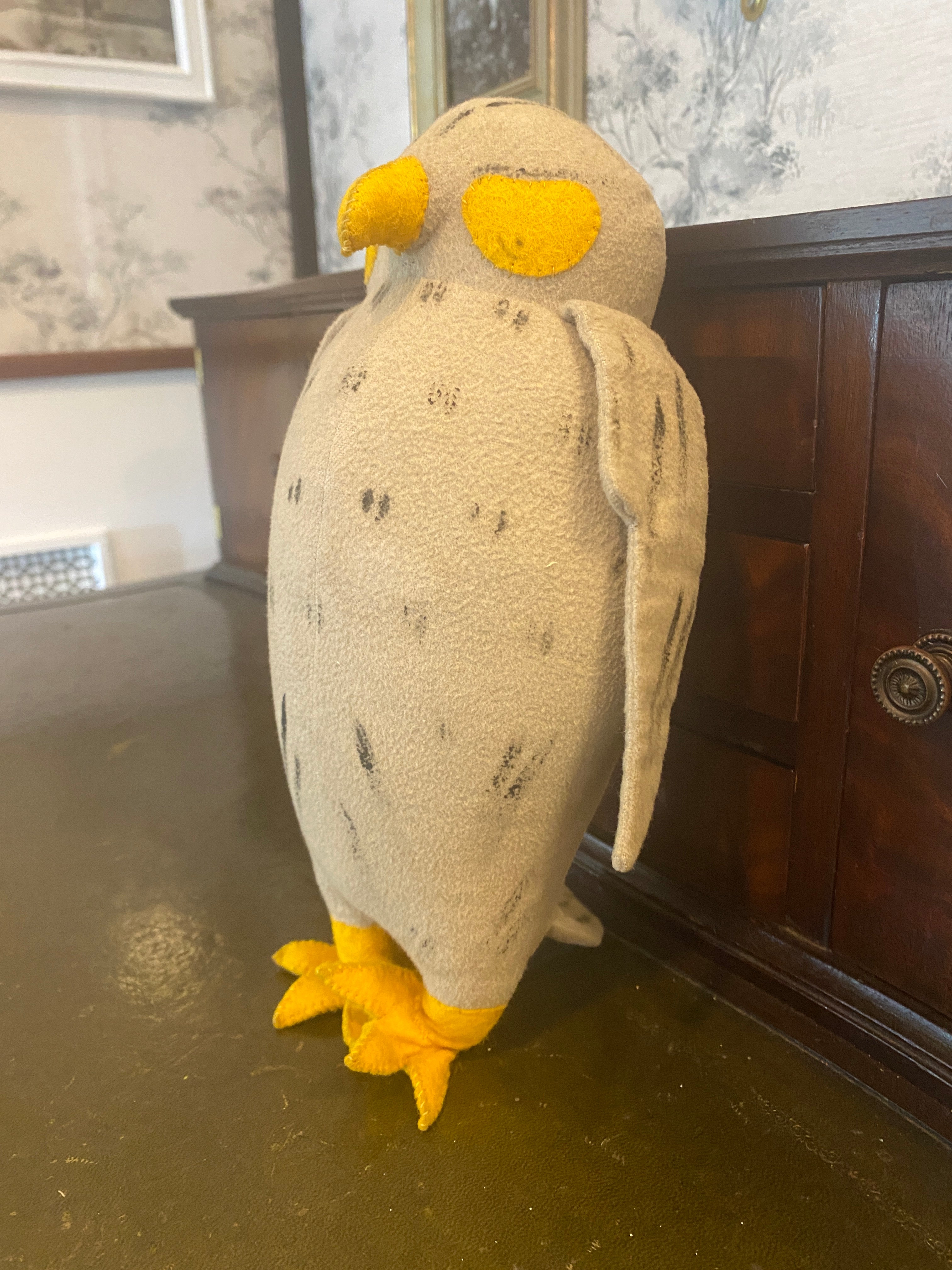 Agnes Brush Owl Toy